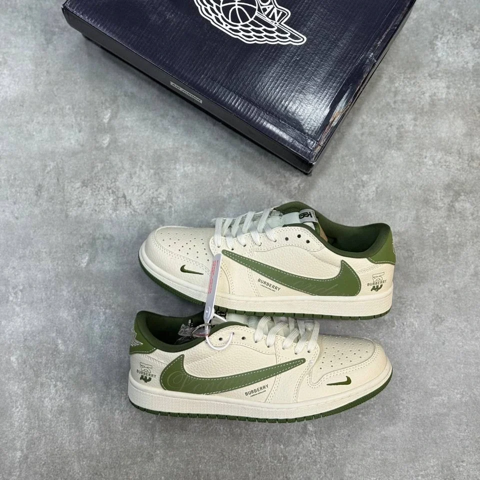 Nike Air Jordan Travis Scott x Burberry