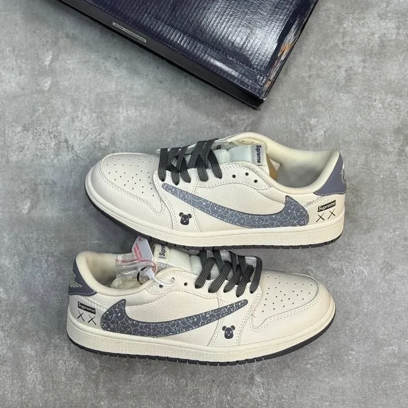 Nike Air Jordan Travis Scott x KAWS – Master Quality