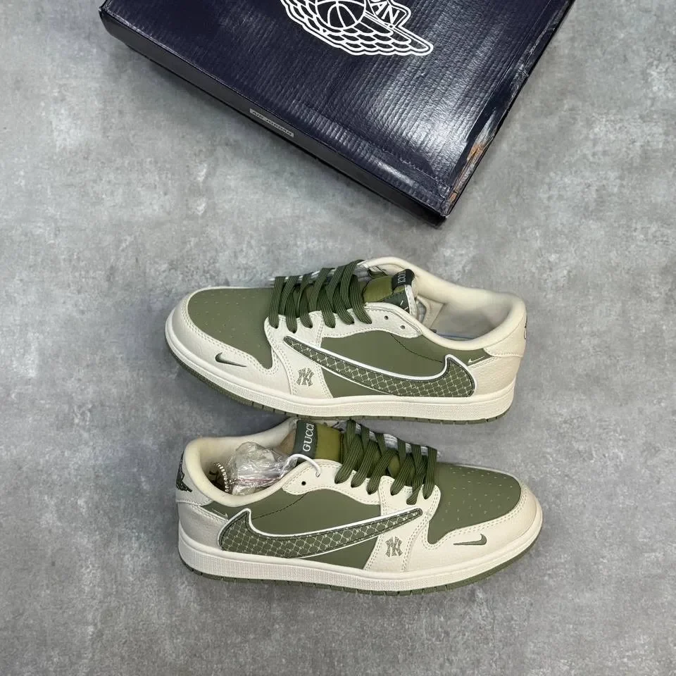 Nike Air Jordan Travis Scott NY