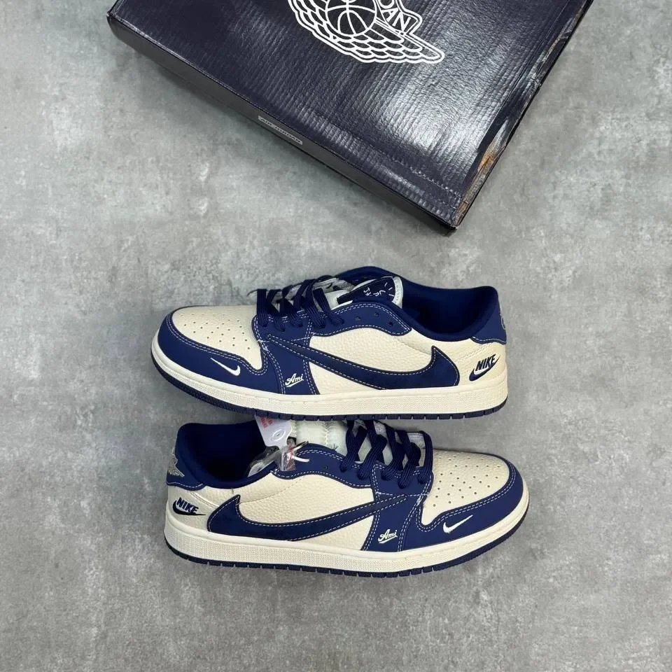 Nike Air Jordan Travis Scott Ami Paris