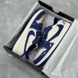 Nike Air Jordan Travis Scott Ami Paris