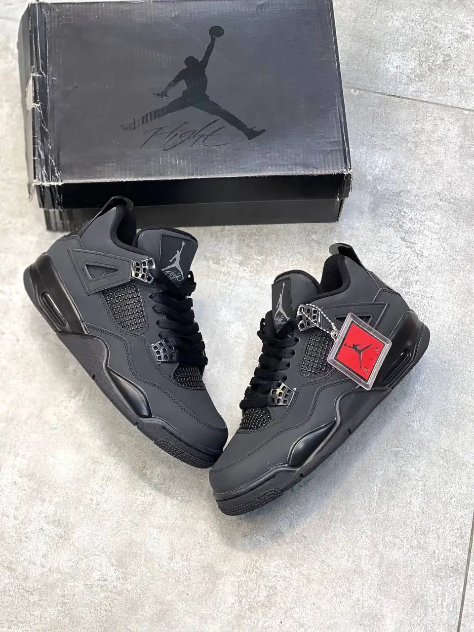 Jordan 4