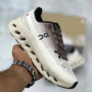 QC White-brown